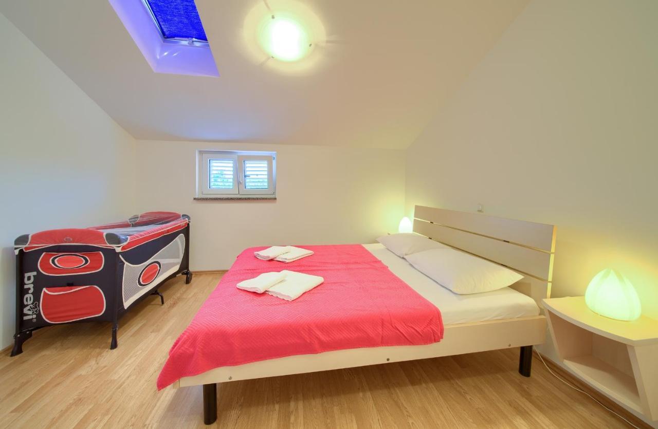 Apartments Ivica Krk Island Šilo 外观 照片